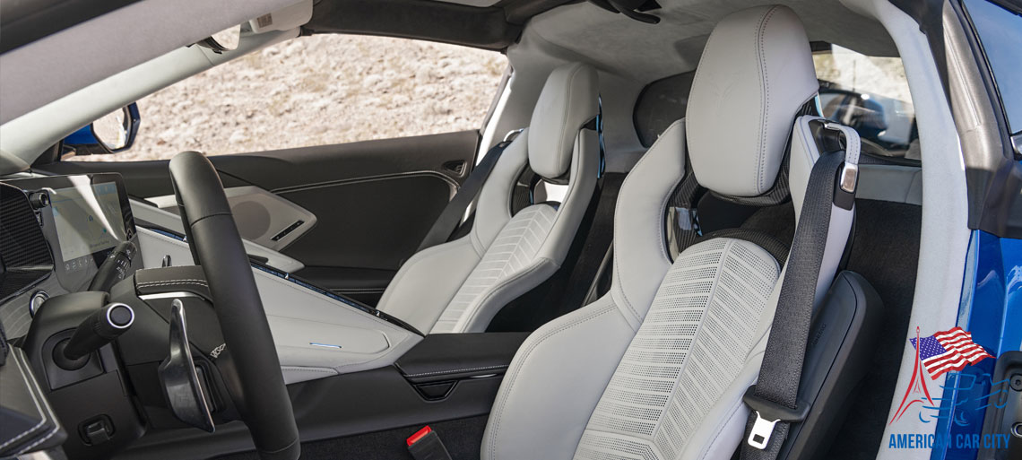 intérieur blanc Corvette C8