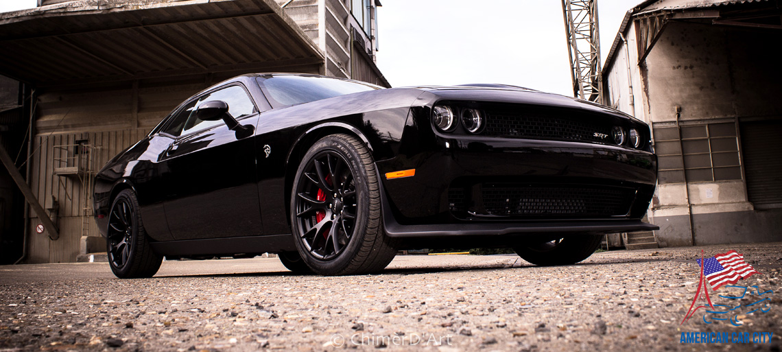 dodge challenger SRT Hellcat