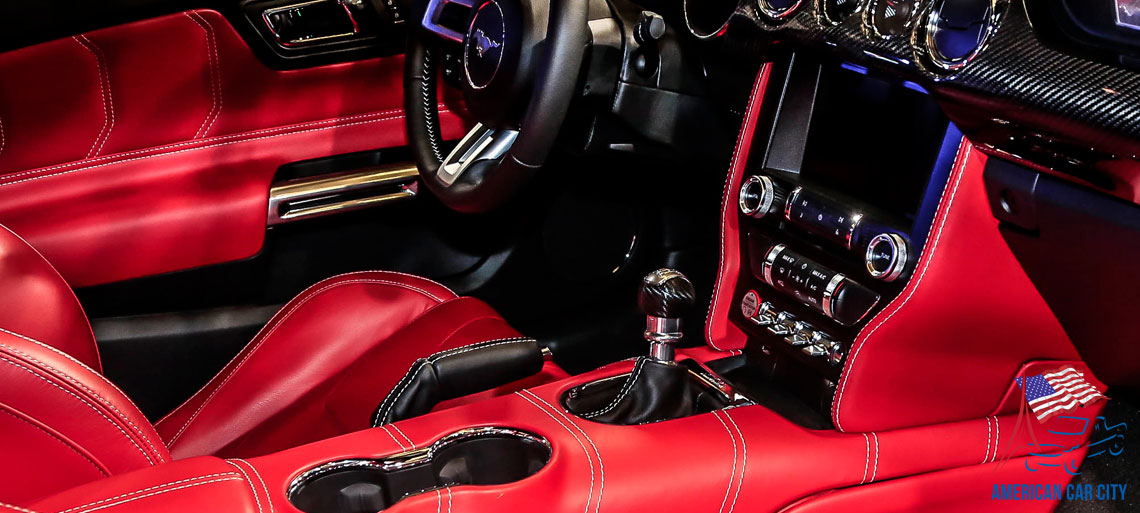 interieur cuir ford mustang rocket