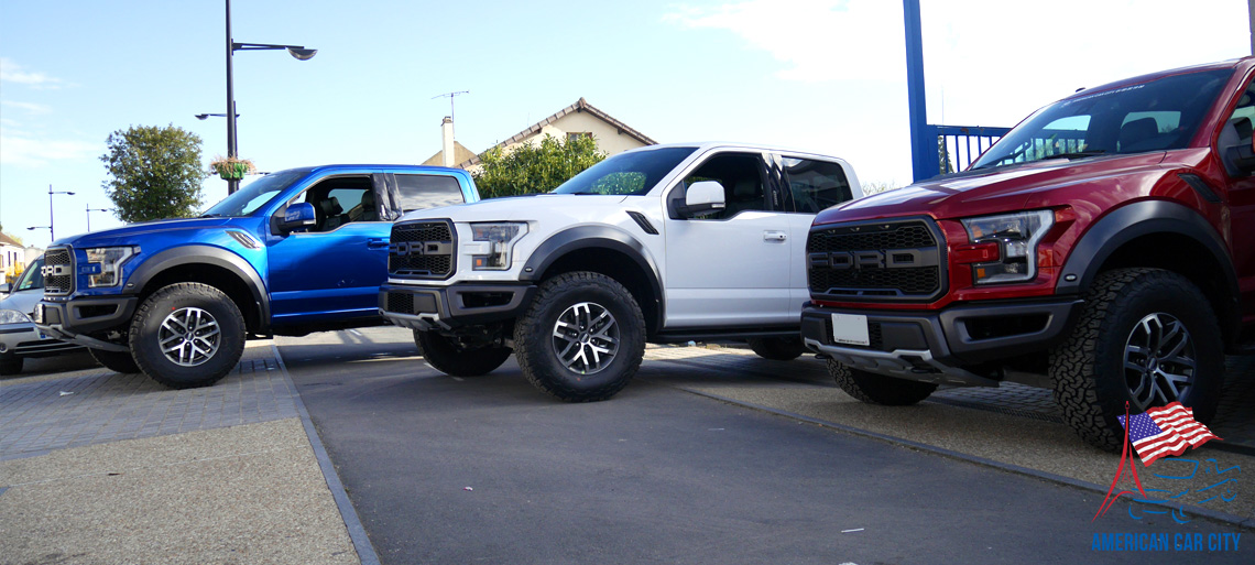 ford raptor bleu blanc rouge