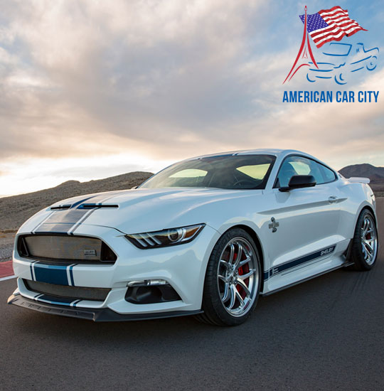 mustang super snake blanche