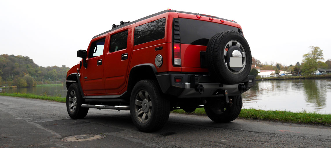 arrière Hummer H2