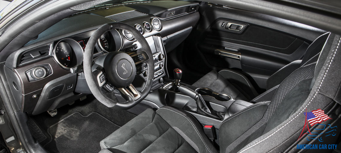 interieur ford shelby gt350 mustang