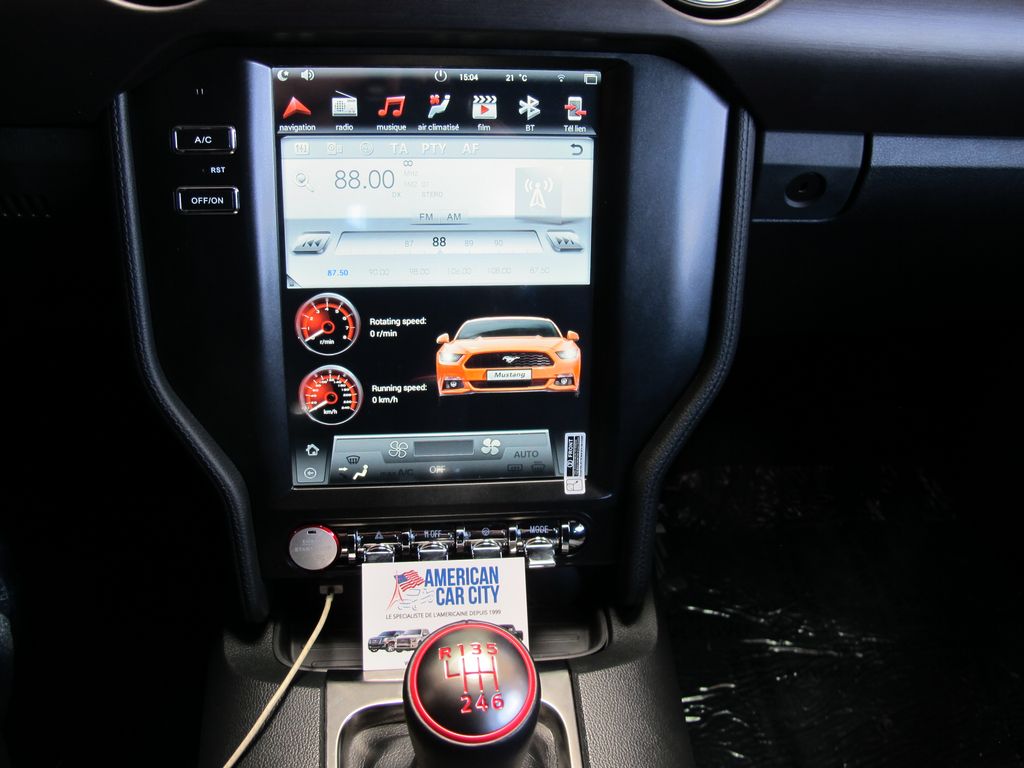 GPS Europe Mustang de 2015-2017 type TESLA