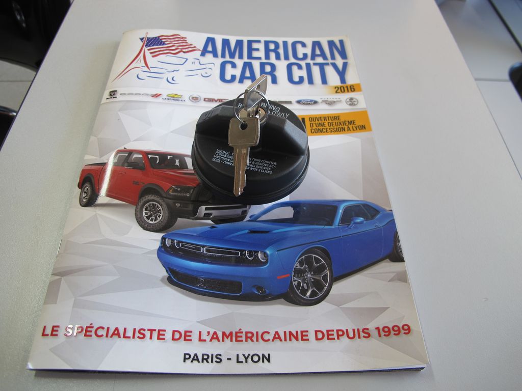 Piaobaige Couvercle de bouchon de porte de gaz de réservoir de carburant chromé pour Ram 1500 2500 3500 2009-2017 style de voiture # RC020 
