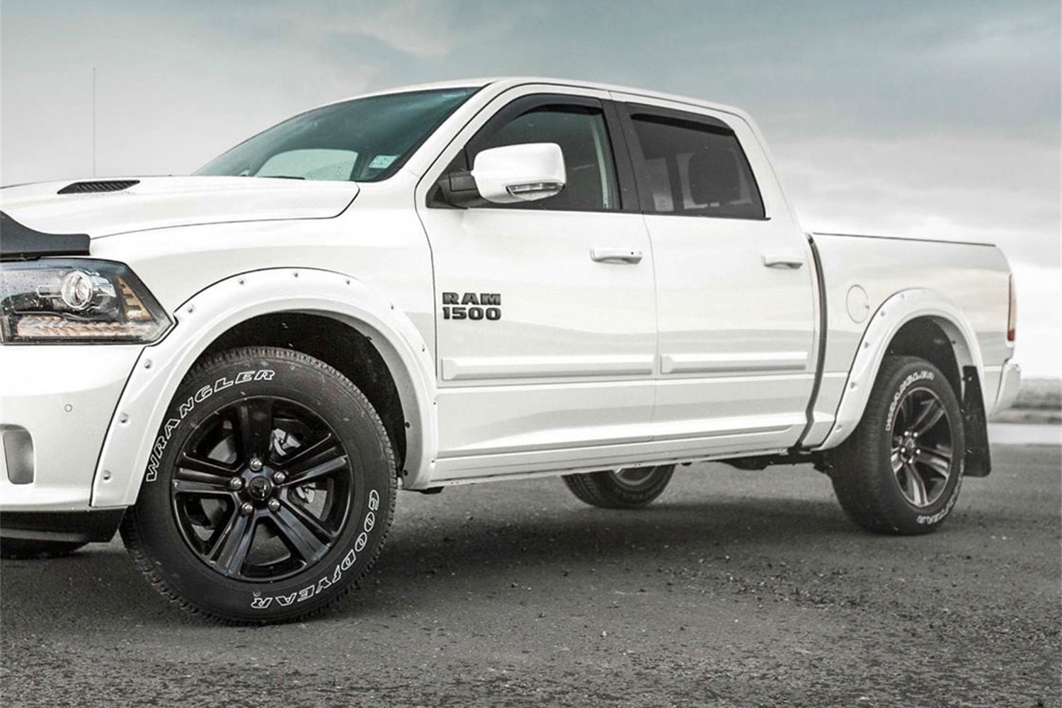 Set élargisseurs ailes Dodge RAM