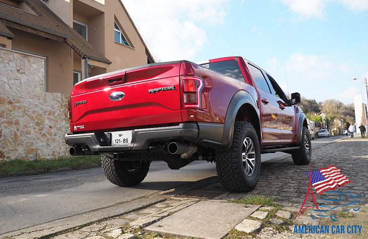 arrière ford raptor ruby red