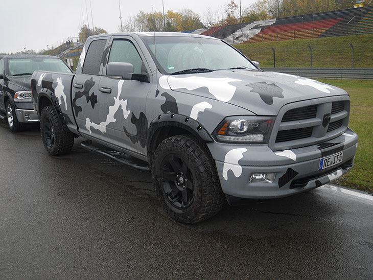 dodge ram 1500 kaki