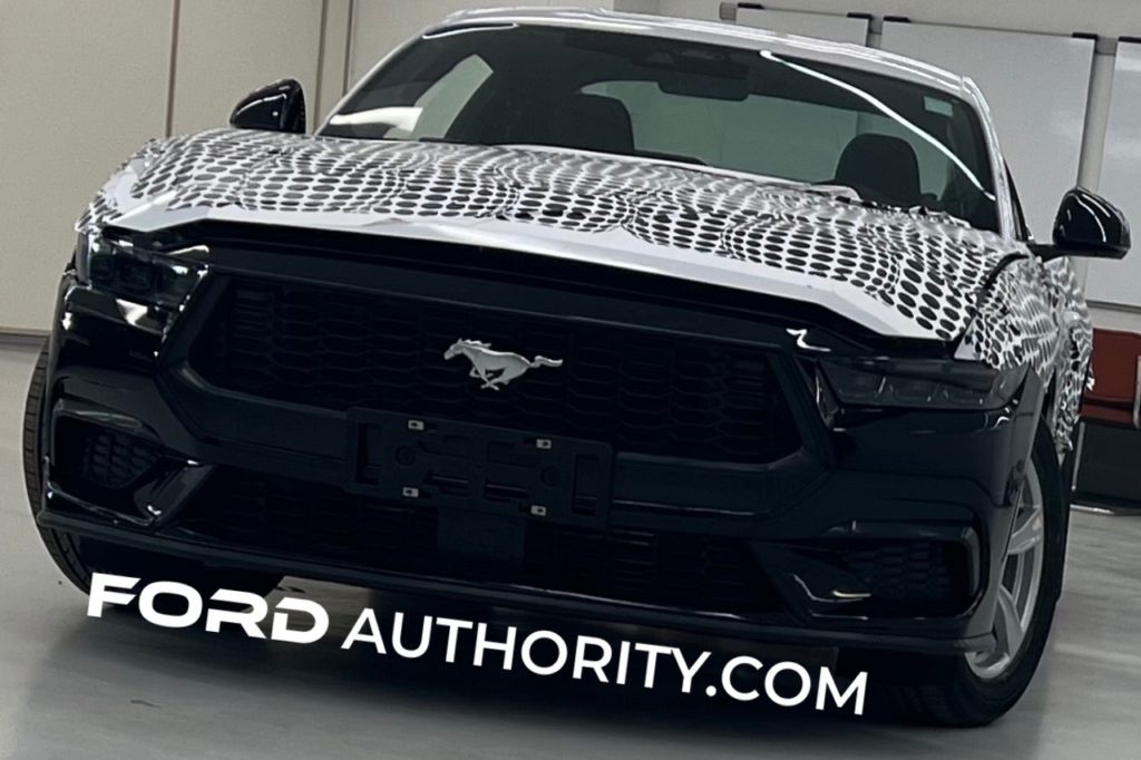 ford-mustang-2023-fuite-2
